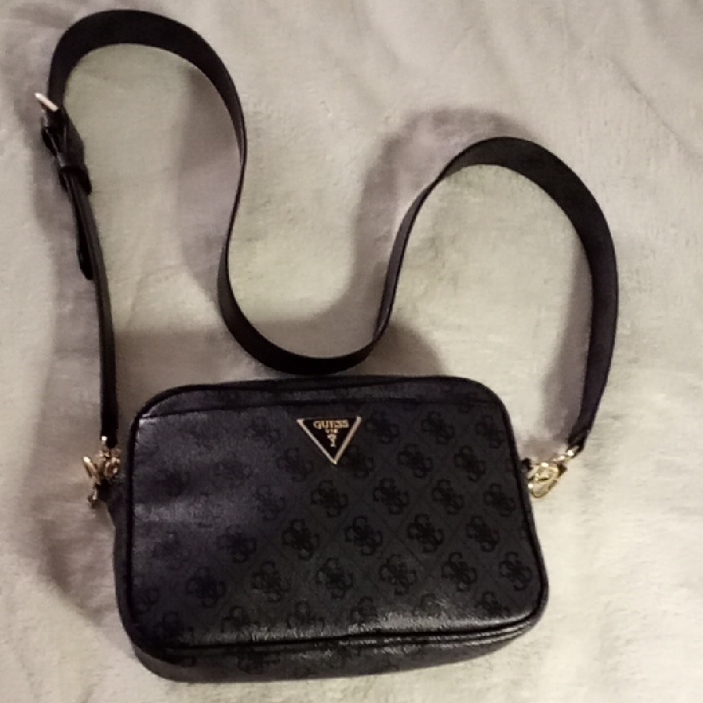 GUESS Black Monogram Crossbody Bag BRAND NEW!